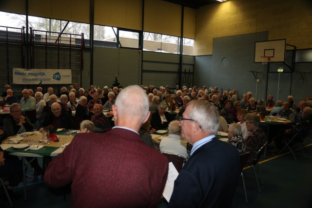 Jaarlijks organiseert SWOK een kerstviering